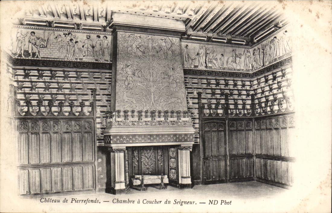 Pierrefonds - Le Chateau - Chambre a Coucher de Seigneur - CPA 