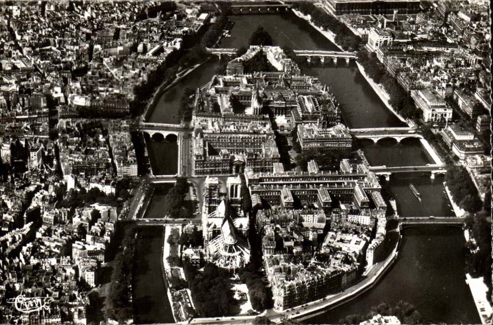 Paris - s-panoramische Ansicht uber die Insel der ISCED - CPA