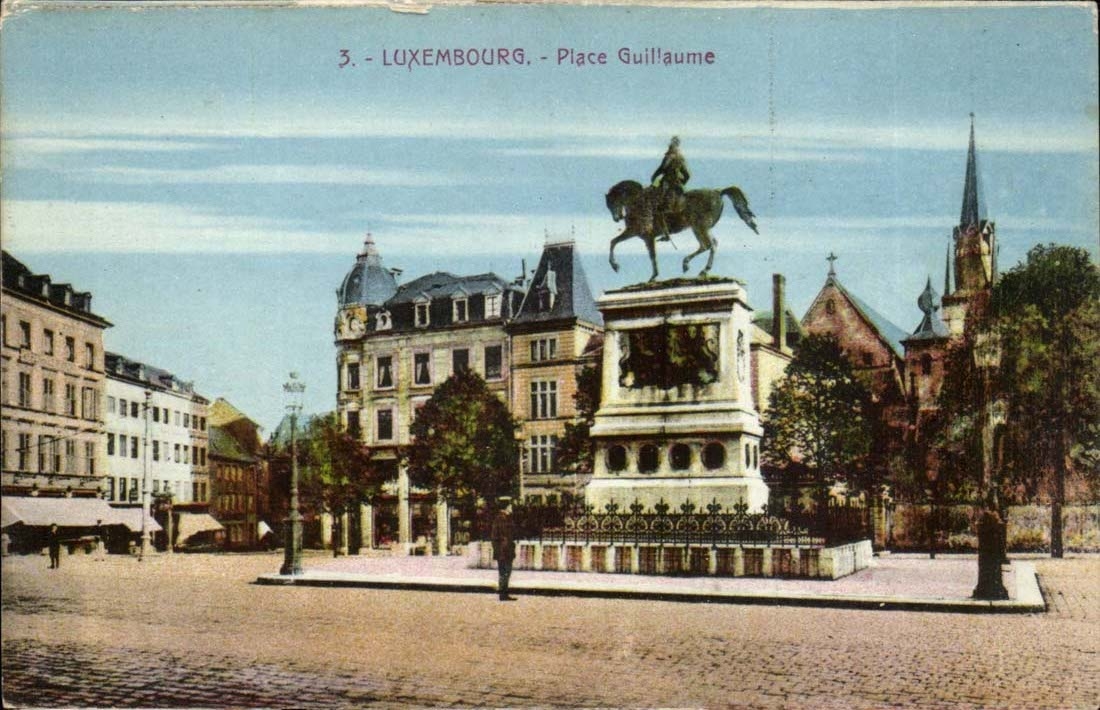 Luxembourg CPA Places Guillaume