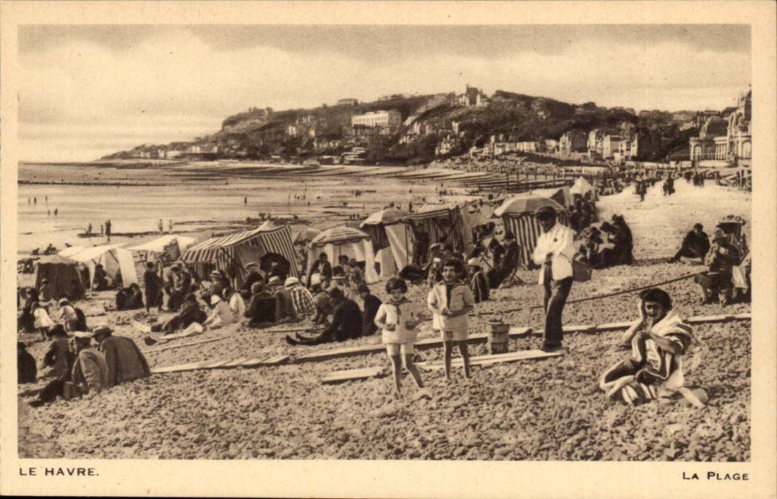 CPA Le Havre the beach