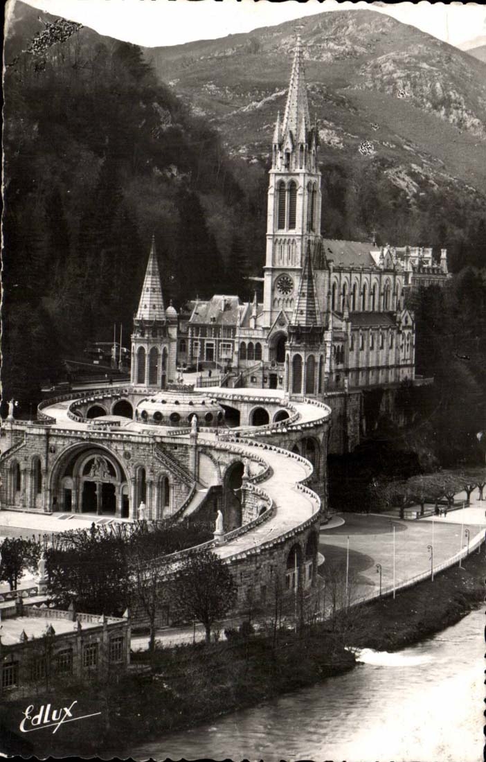 Lourdes CPA the basilica and Gave