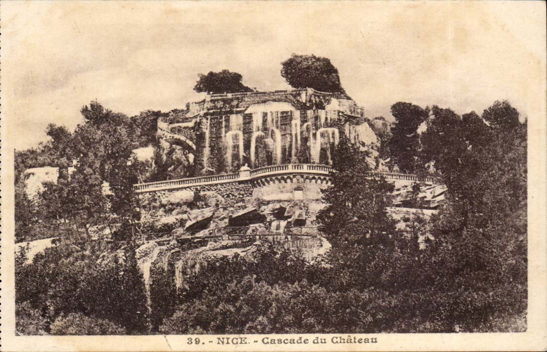 CPA Nice Cascades of the castle