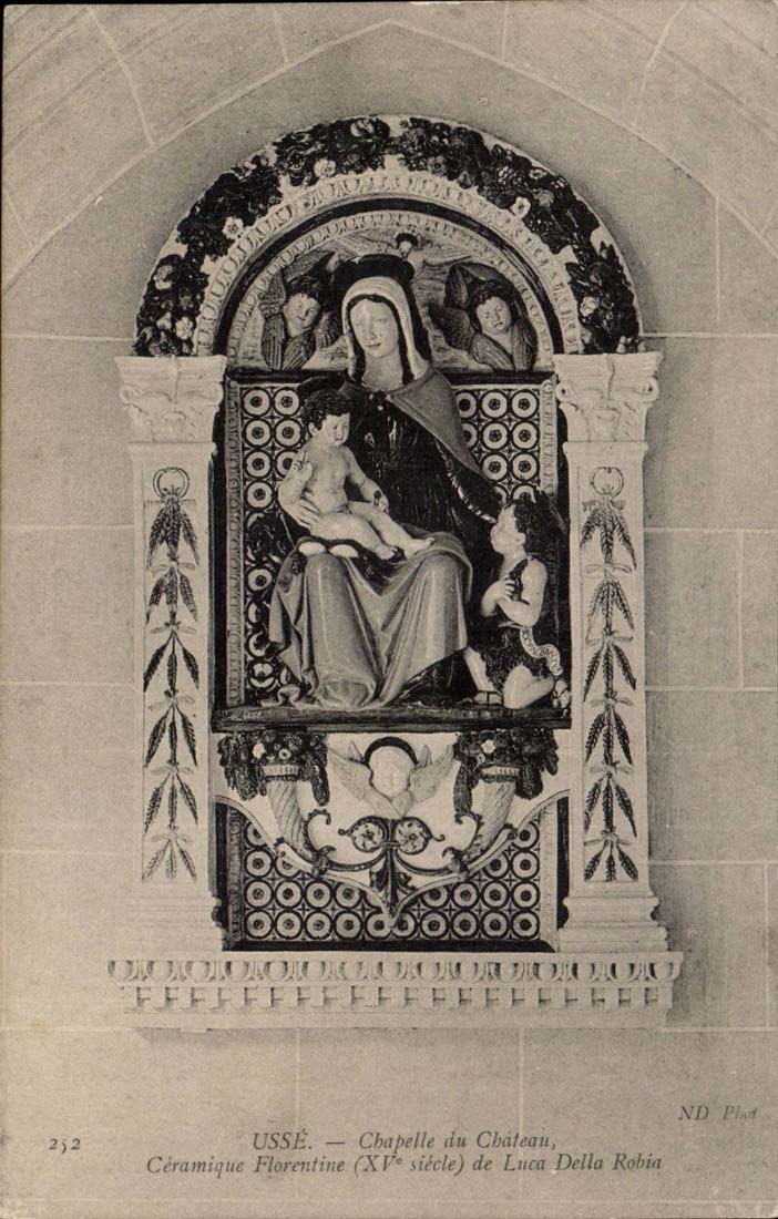 Abgenutzte CPA Wolbung des keramischen Schlosses florentinisch von Luca Della Robia