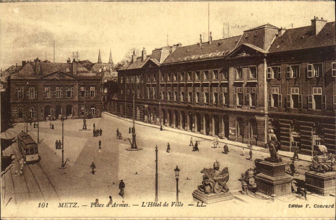 Metz - Place of Weapons - the Town hall - CPA
