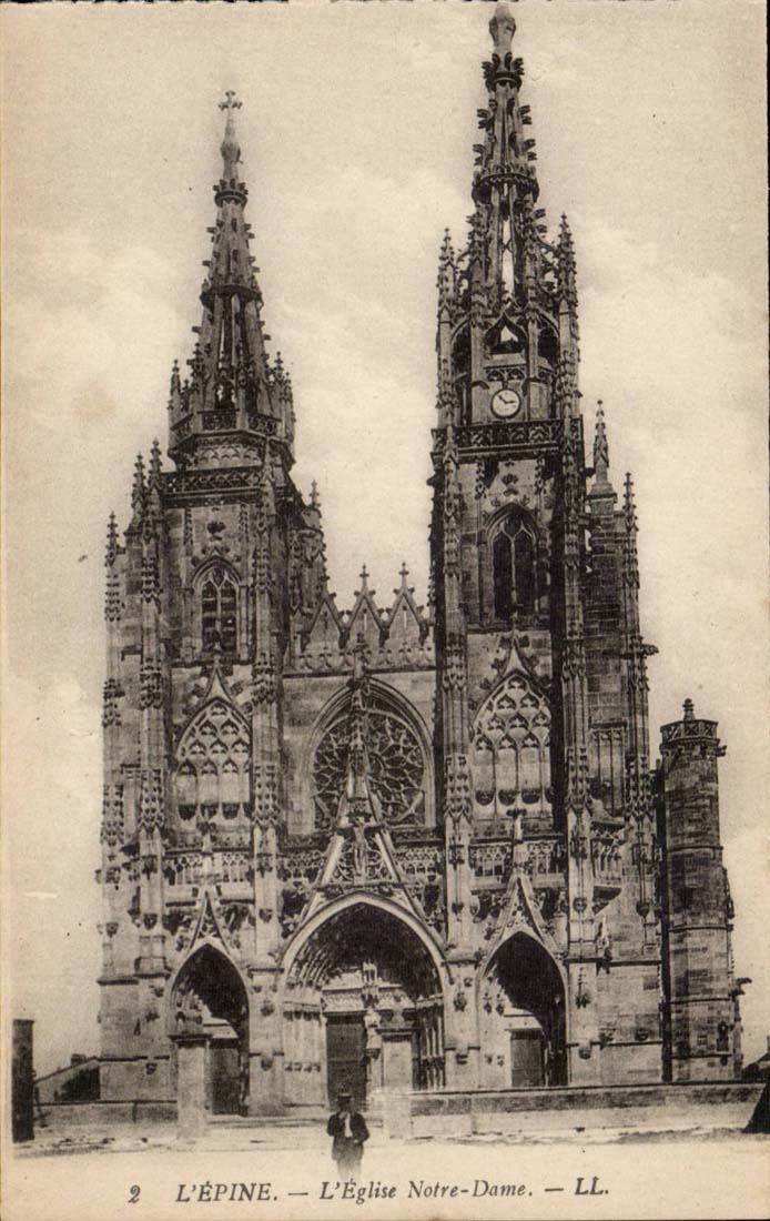 CPA the Spine the Notre Dame church