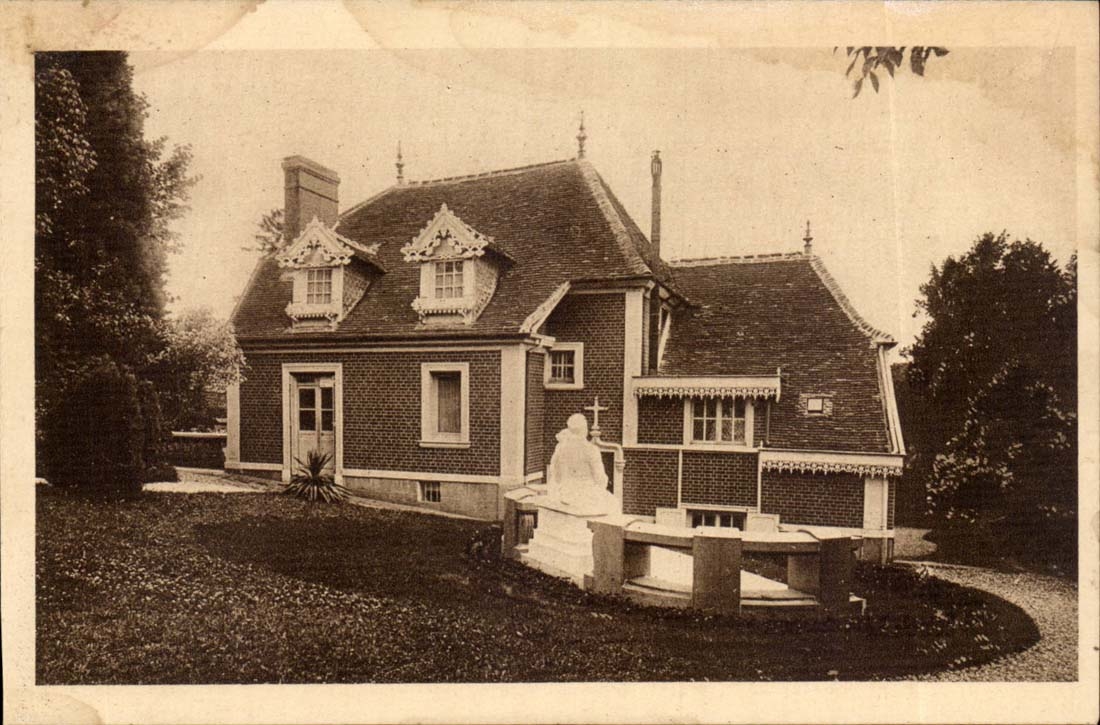 CPA northern Buissonnets Frontage catch of the large garden