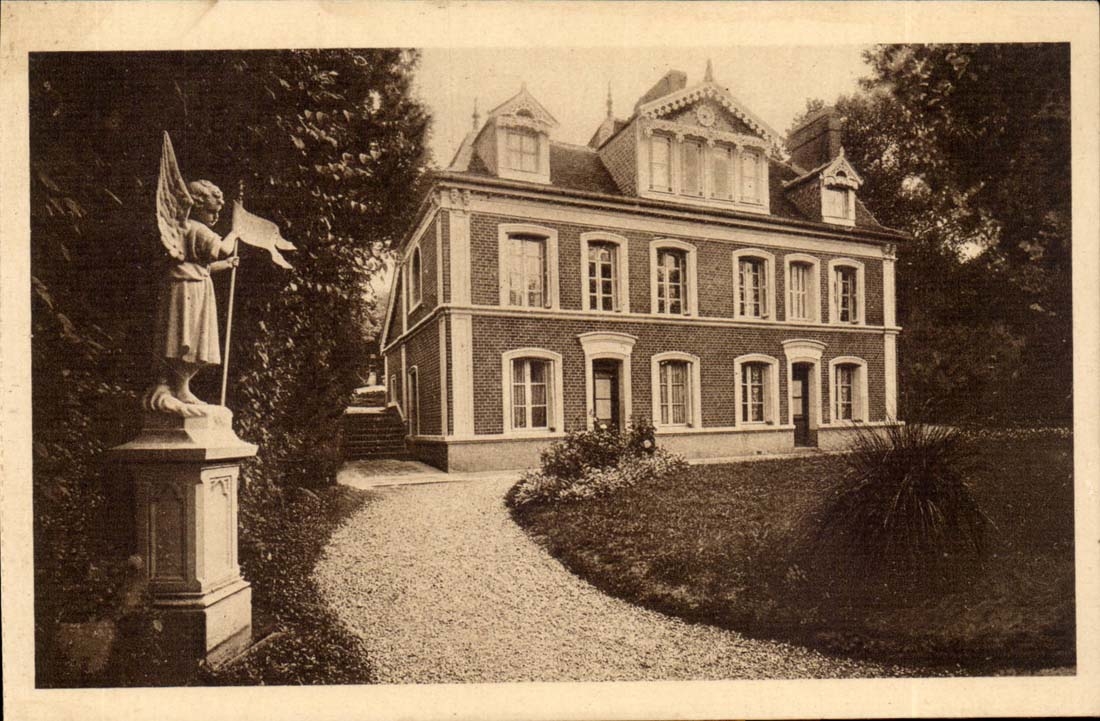 CPA Buissonnets Frontage of Entering