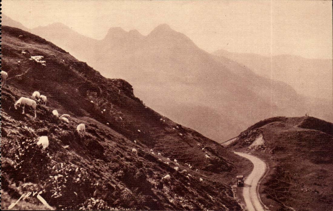 CPA thermal Road of aubisque a View-point on the road