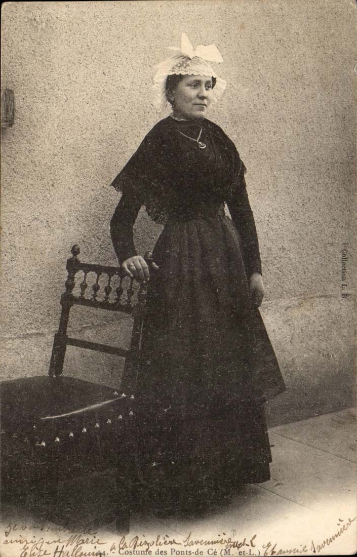 CPA Kostum-Folklore-Kostum der Brucken von DIESEM TOP