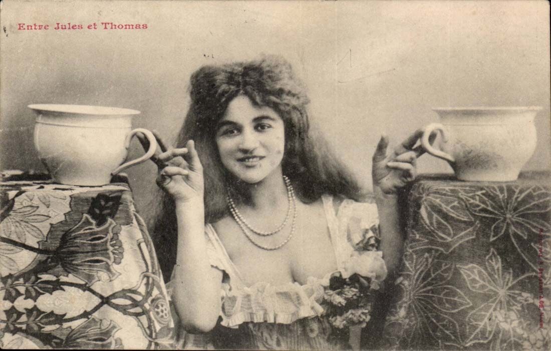 Fantasy - Woman - between Jules and Thomas - CPA