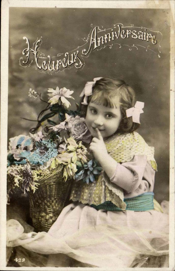 Fantasy - Festival - Child - Happy Birthday - child with bursting tennis shoe off flowers - CPA