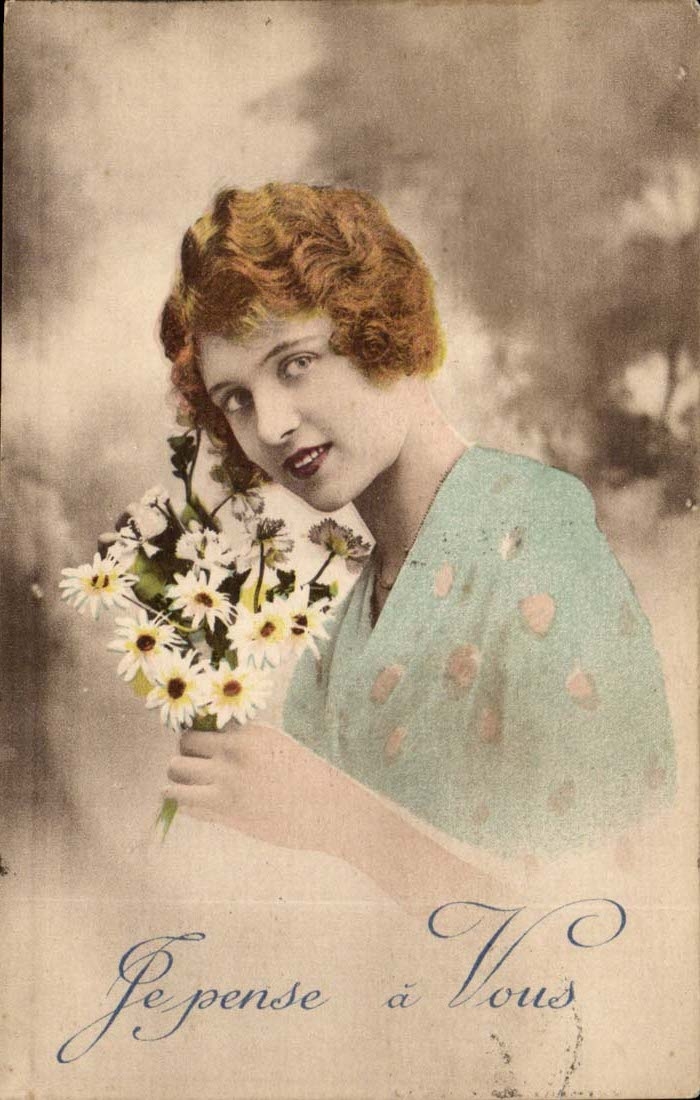 CPA Femme imagination I think has you