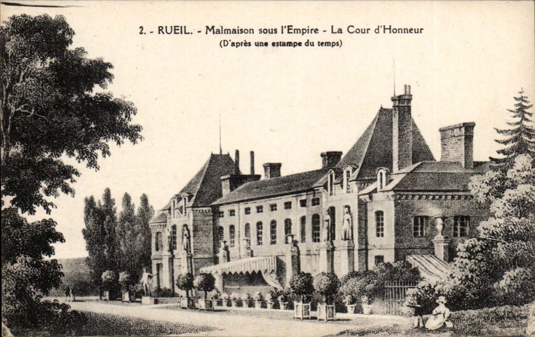 Rueil CPA Malmaison under the empire main courtyard
