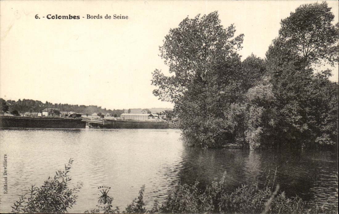 Doves CPA Edges of the Seine