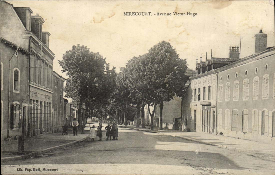 Mirecourt CPA Avenue Victor Hugo