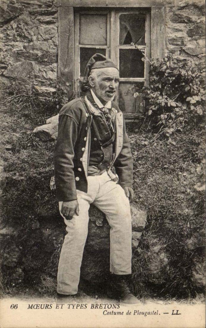 Bretonische CPA Weise und Arten Kostum von Plougastel TOP