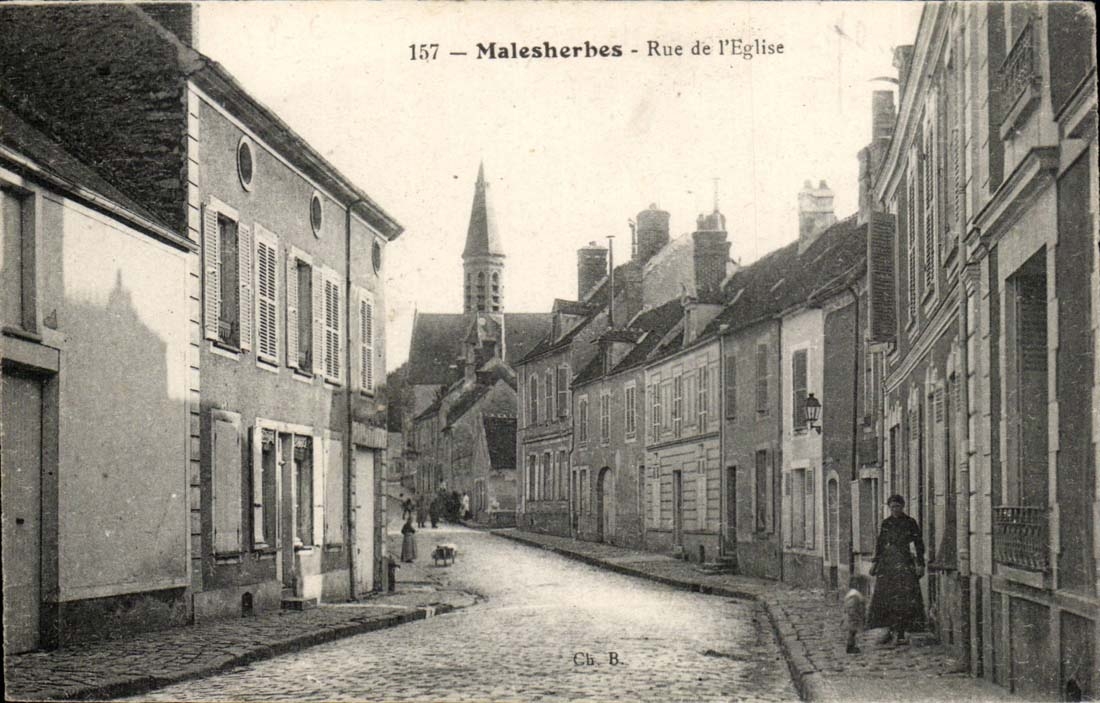 Malesherbes CPA Street of the church