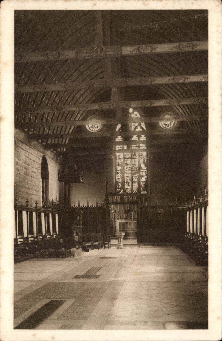 Beaune CPA Hostel God the room of the povres