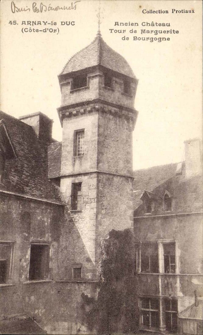 Arnay Duke CPA Old Tou castle of Marguerite of Burgundy