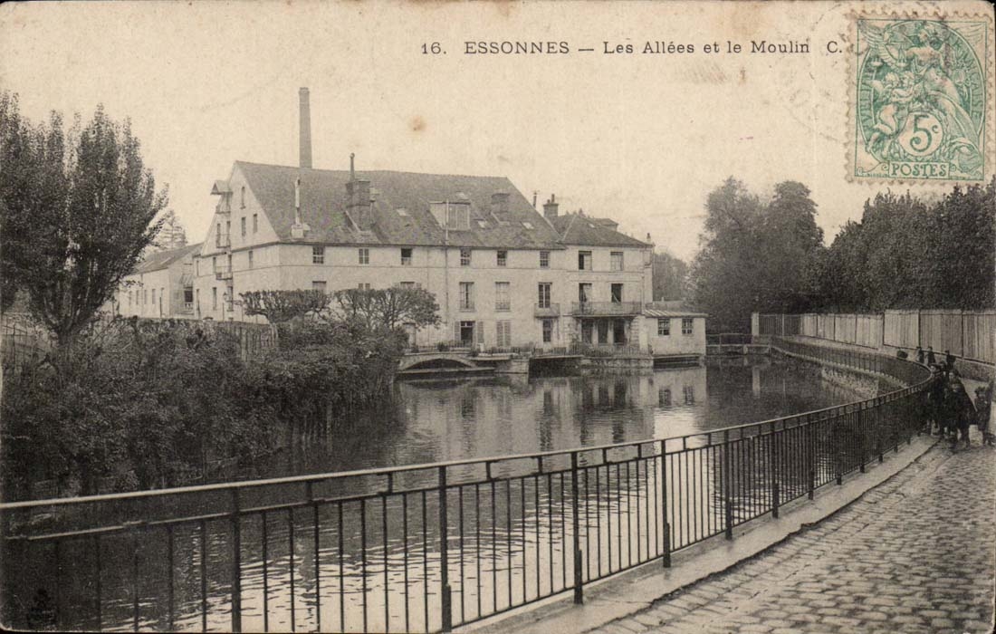 Essonnes CPA Les allees et le moulin