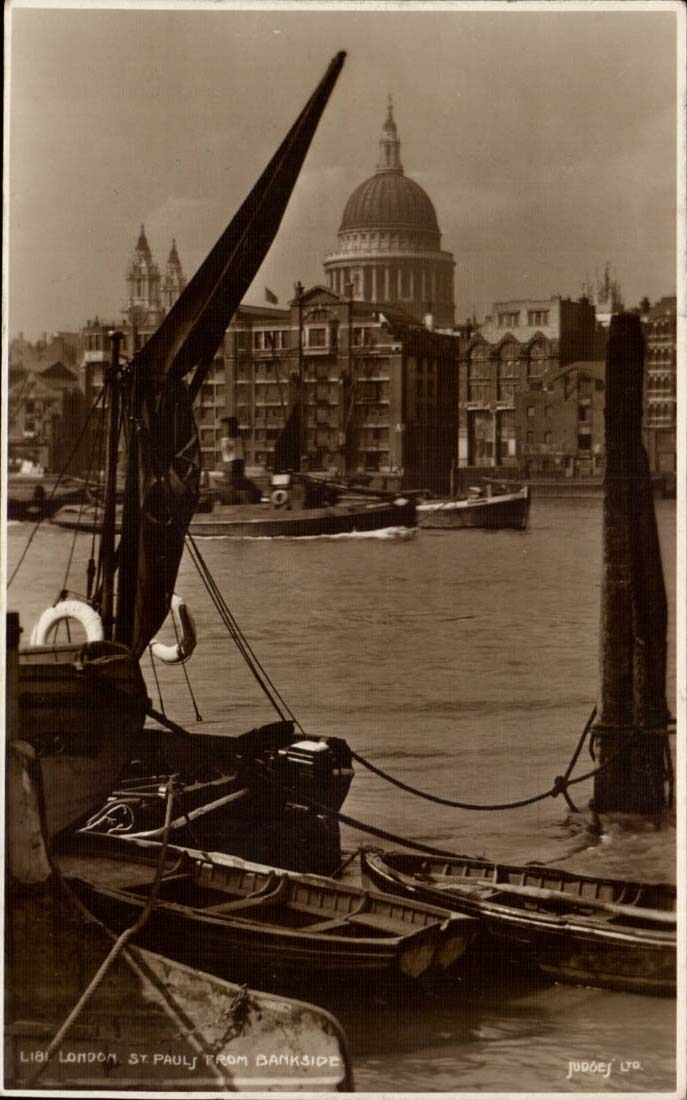 The United Kingdom London CPA St Pauls from Bankside