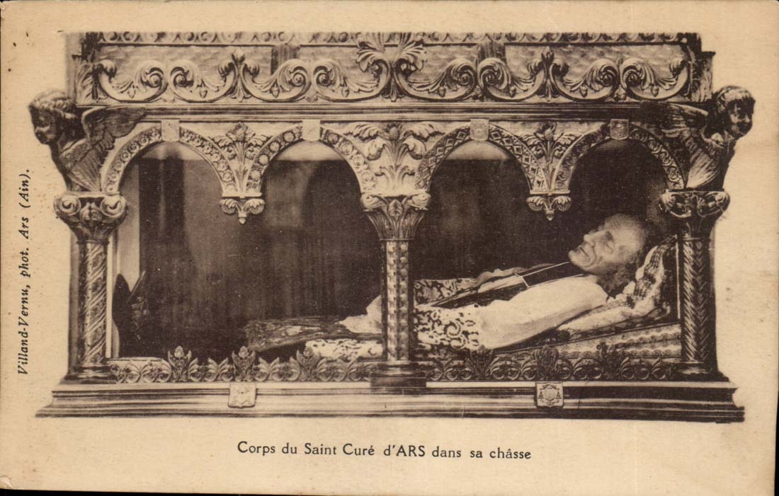 CPA Corps of Sint Cleans of Ars in its hunting (religion)