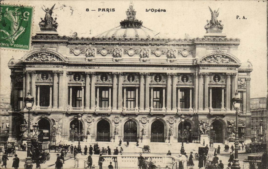 Paris (8) CPA die Oper