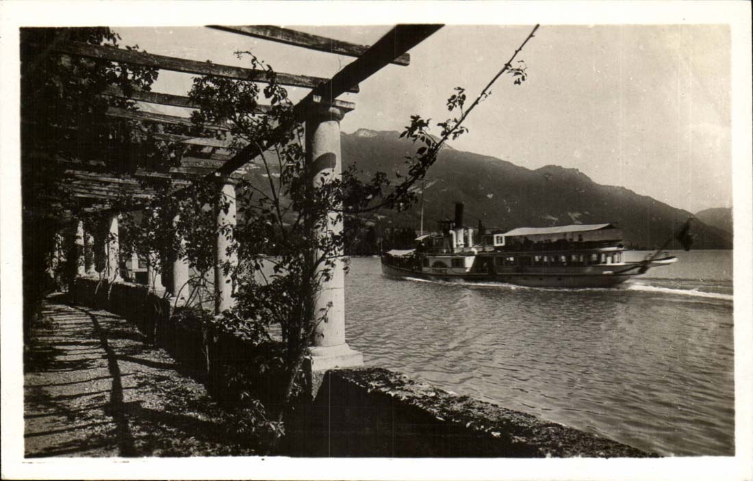 Surroundings of Annecy Talloires CPA the lake Seen of the Pergola (boat)