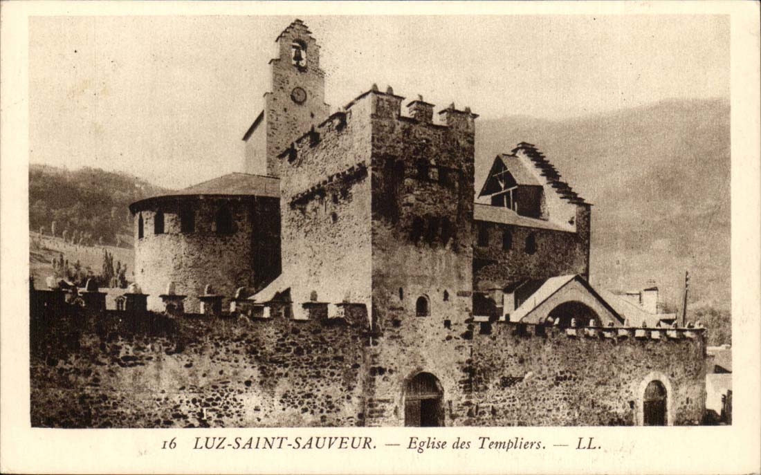 Luz Saint Saver CPA Church ds templiers