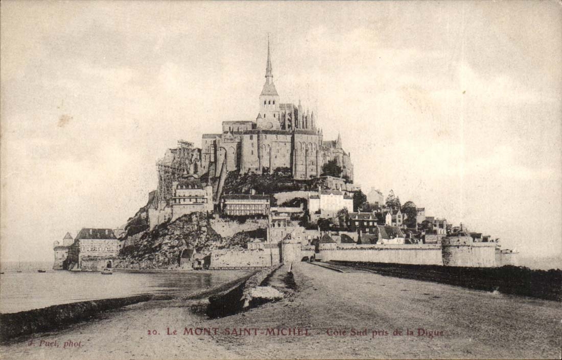 Mont Saint Michel CPA Dimensions southern taken dam