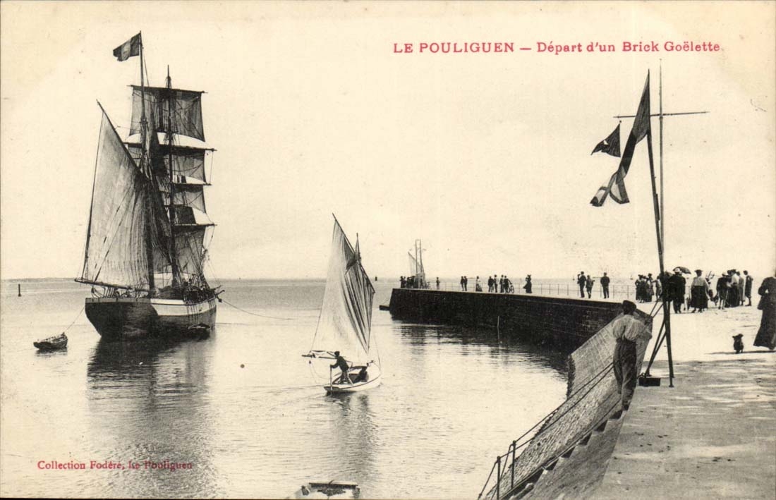 Pouliguen CPA Departure of a Goelette brig