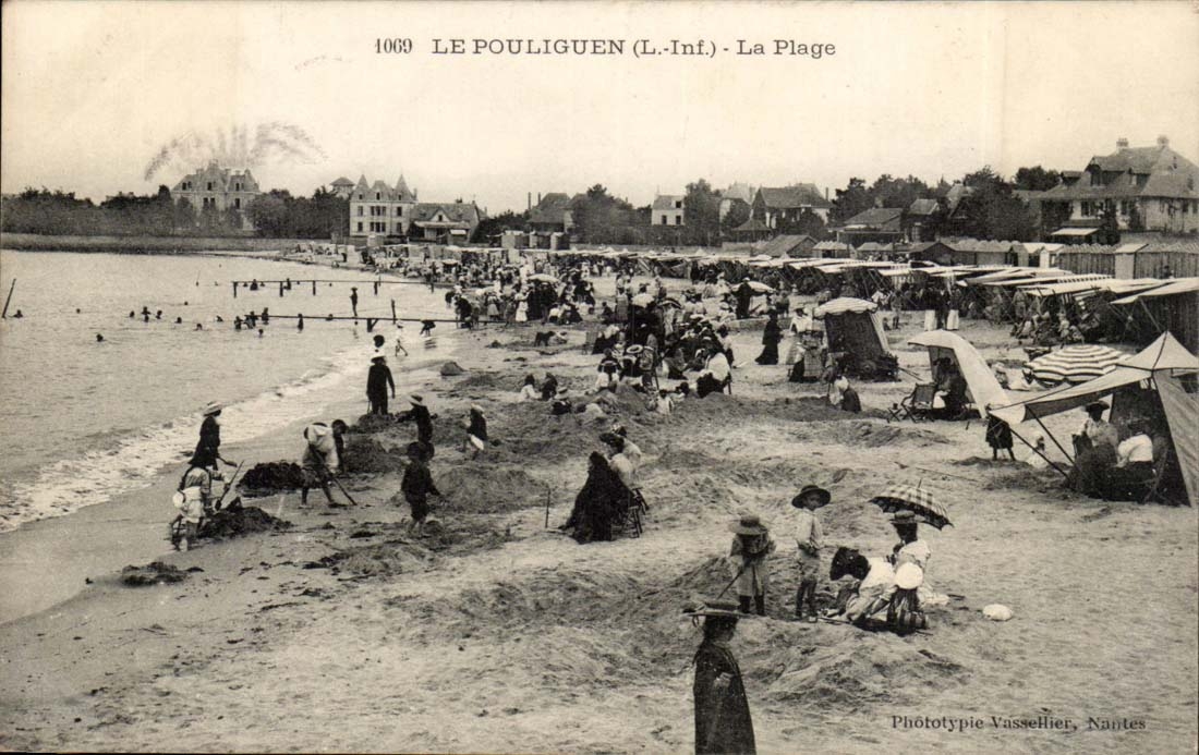 Pouliguen CPA the beach