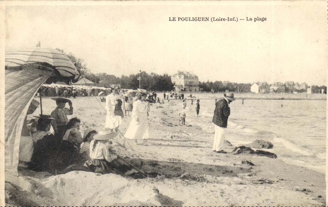 Pouliguen CPA the beach