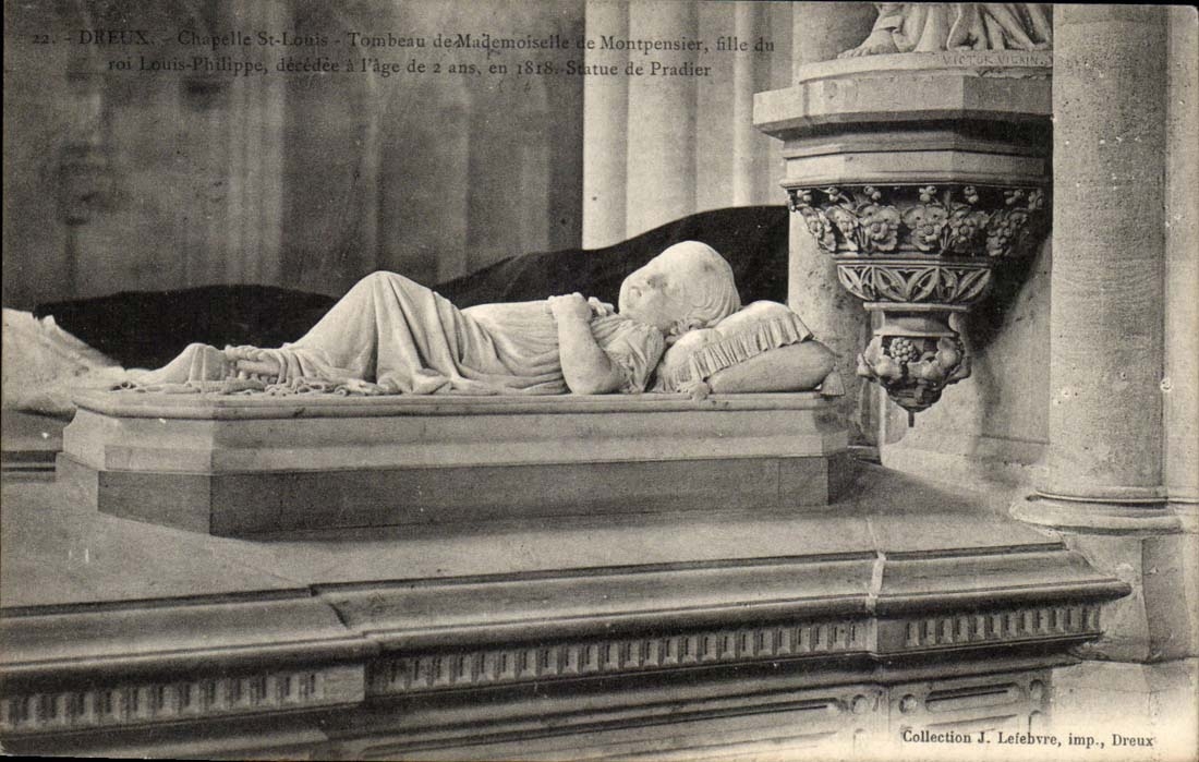Dreux CPA Tombreau of Miss Montpensier girl of king Louis Philippe Statue of Pradier