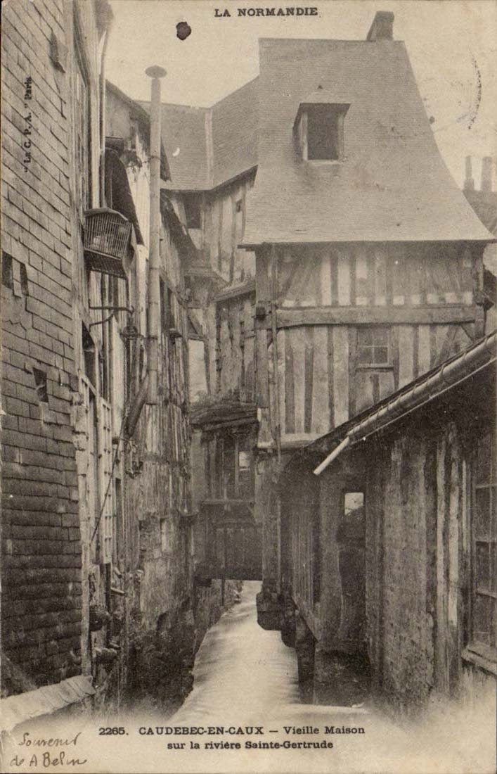 Caudebec in Caux CPA Old house on the river Sainte Gertrude