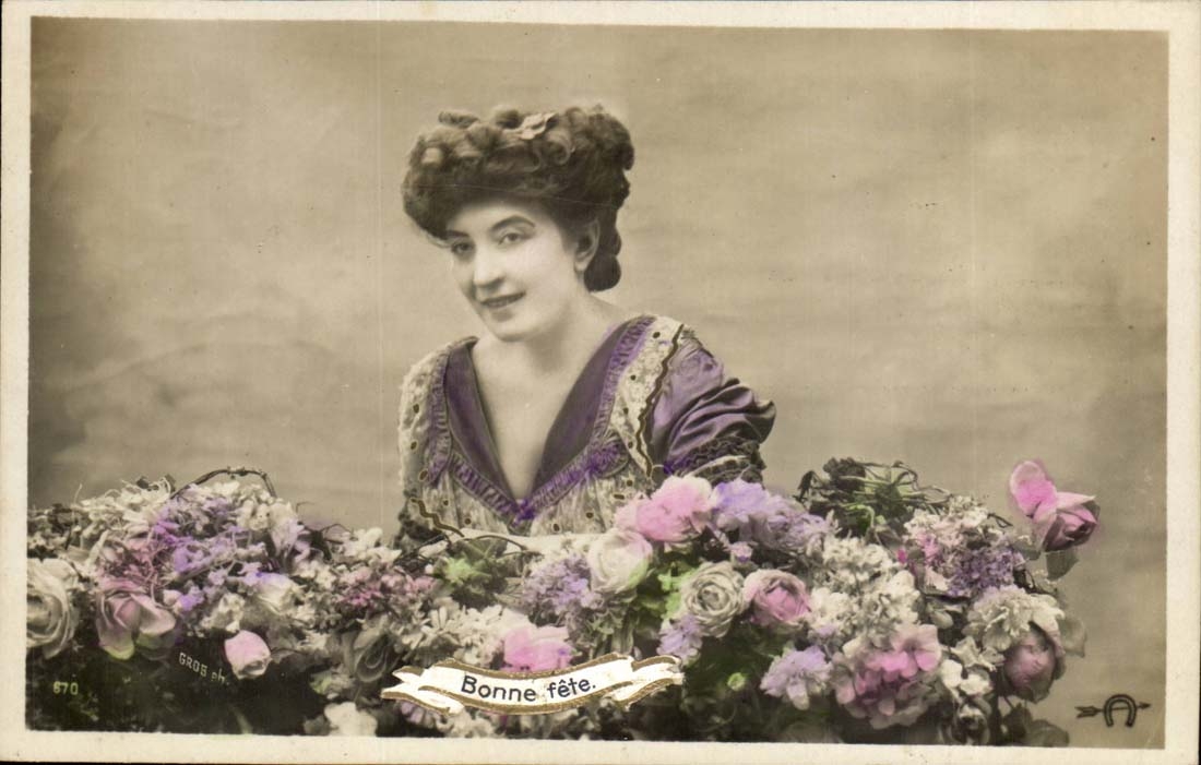 CPA Fantasy Good Woman celebrates