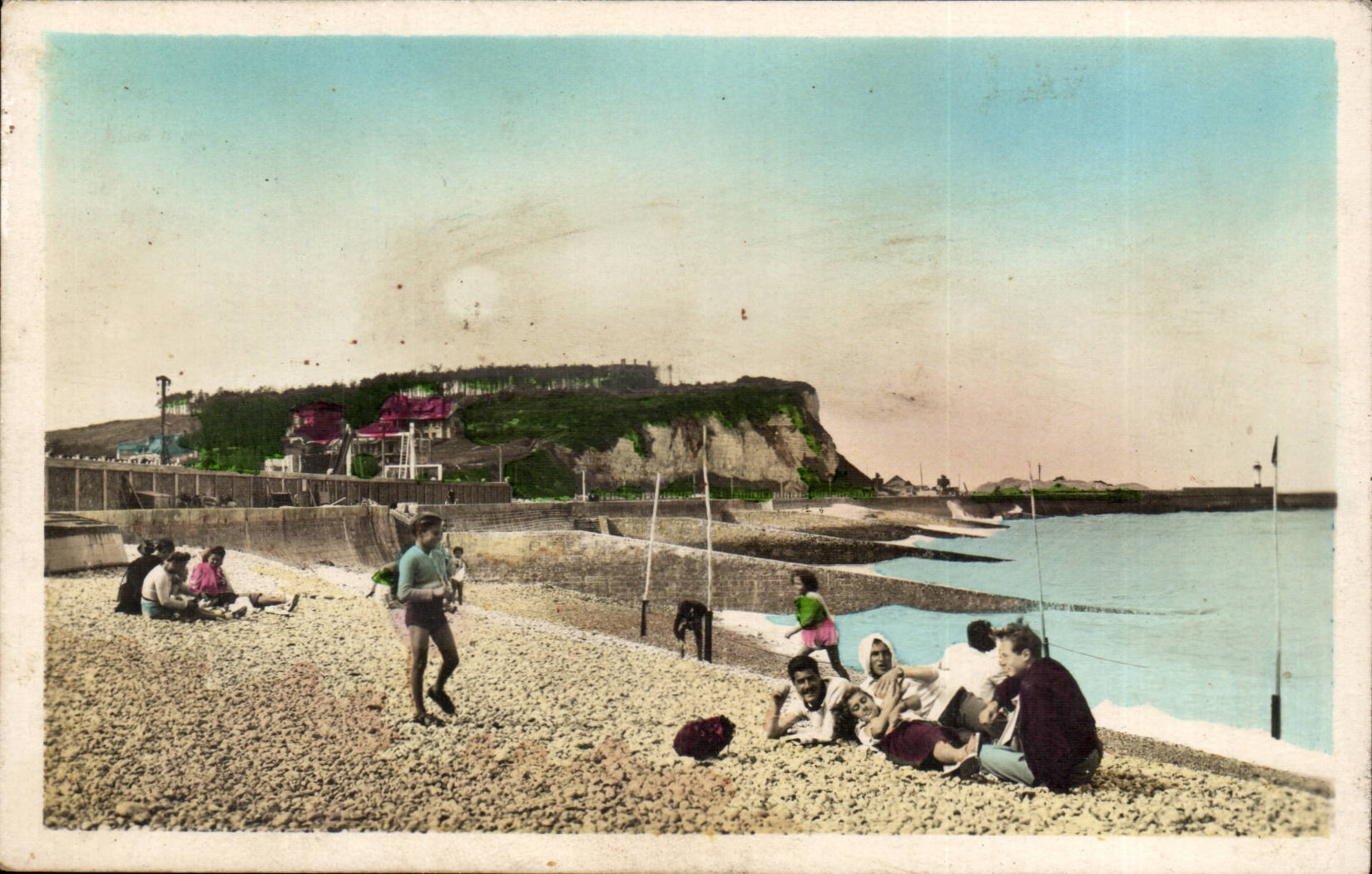 St Valery in Caux CPA the beach