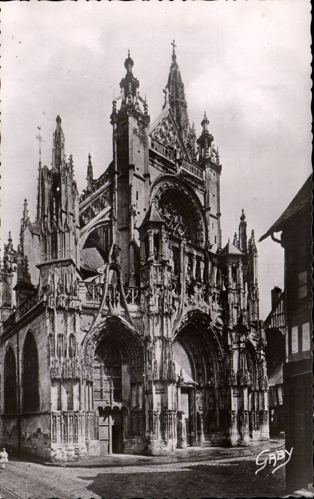 Caudebec in Caux MODERN CARD Church Our Lady Places square