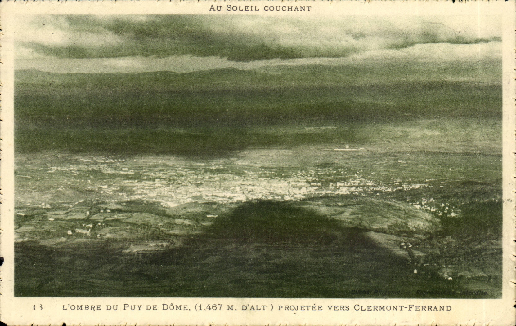 Farbton von Puy de Dome CPA Projetee in Richtung zu Clermont-ferrand