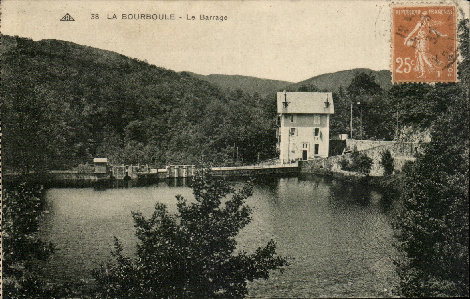 Bourboule CPA Stoppen