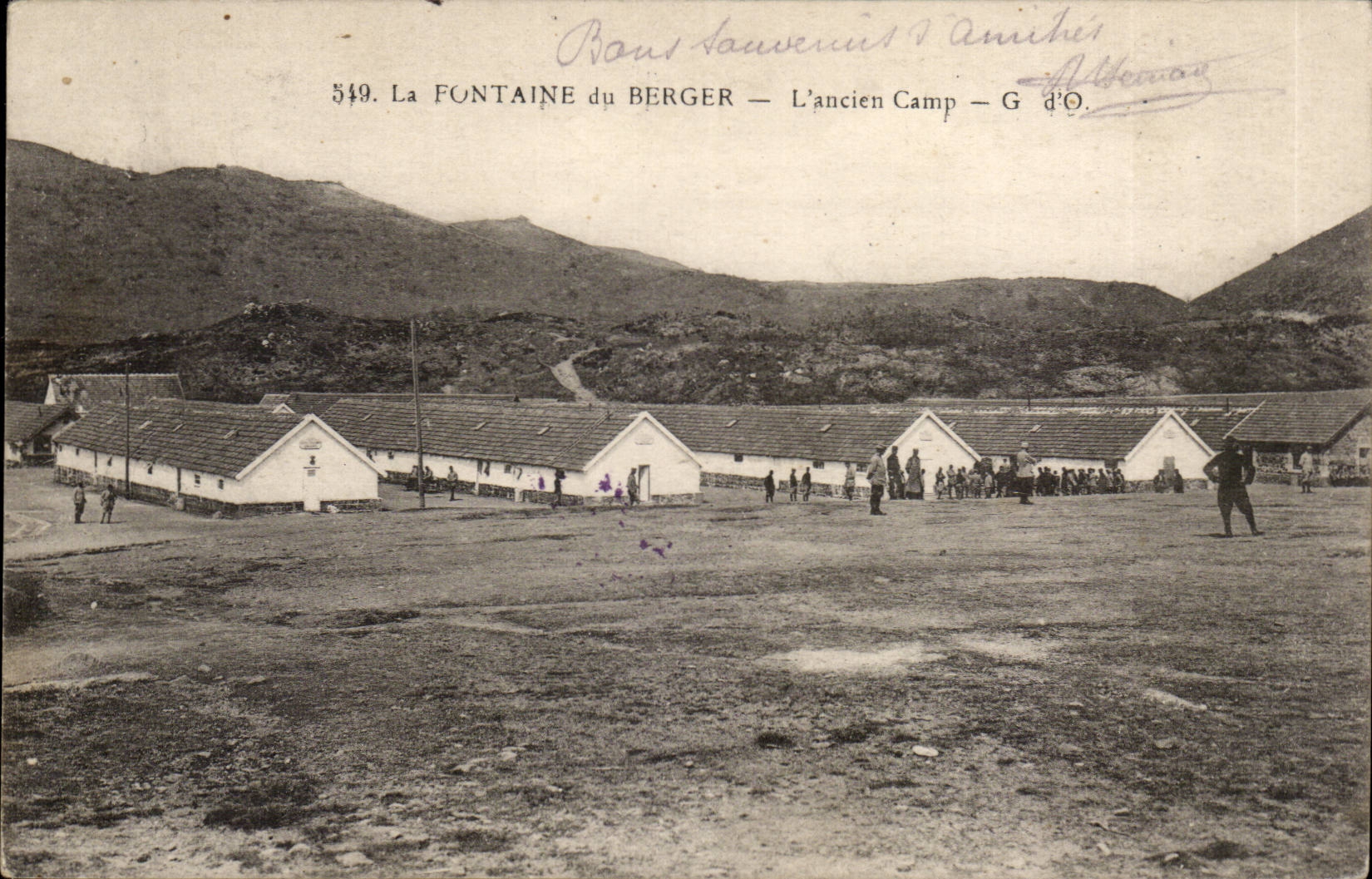 Auvergne CPA the Fountain of the Shepherd the old camp