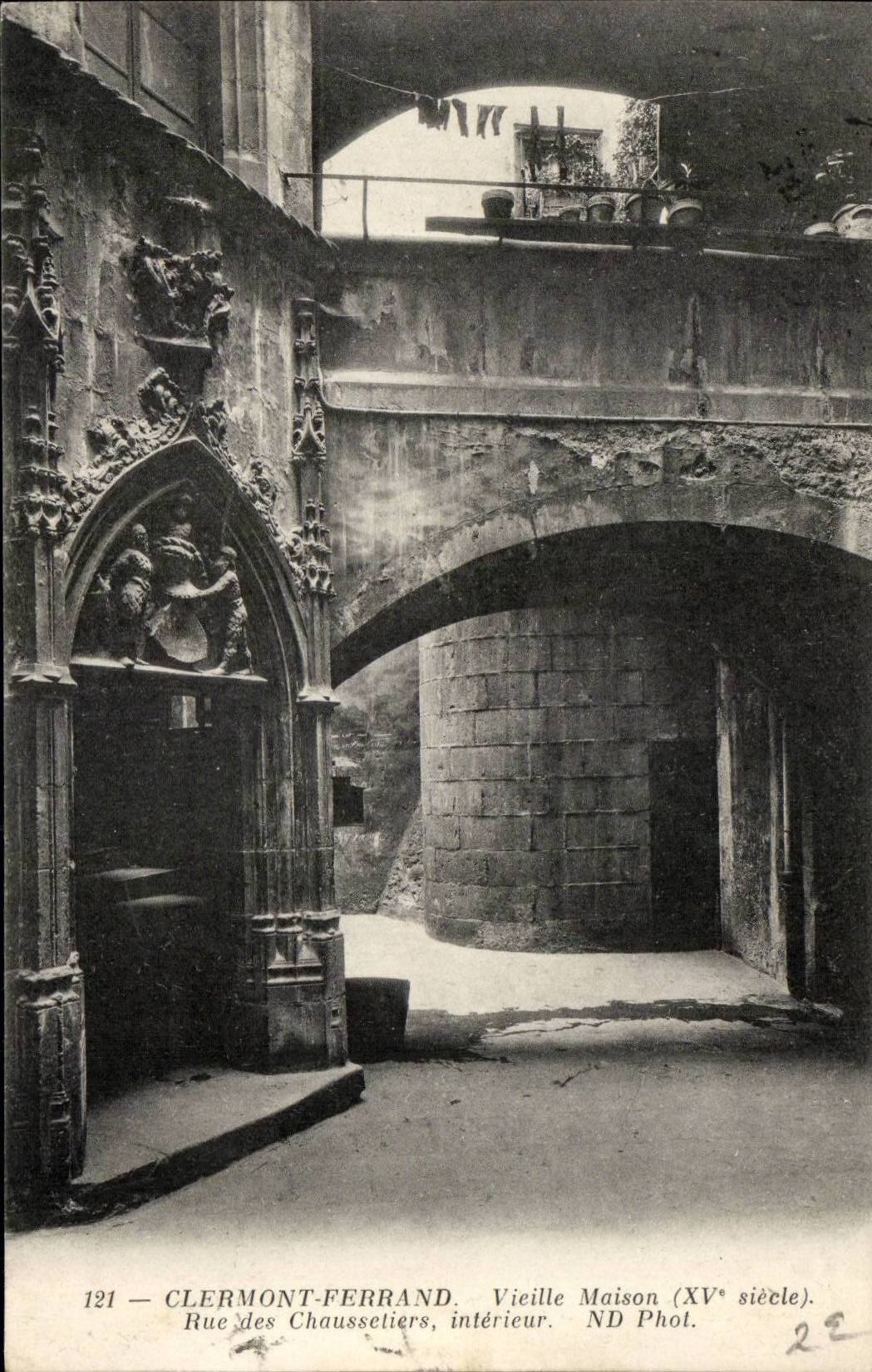 Clermont-ferrand - alte Frau Haus-Strasse von Chaussetiers - CPA