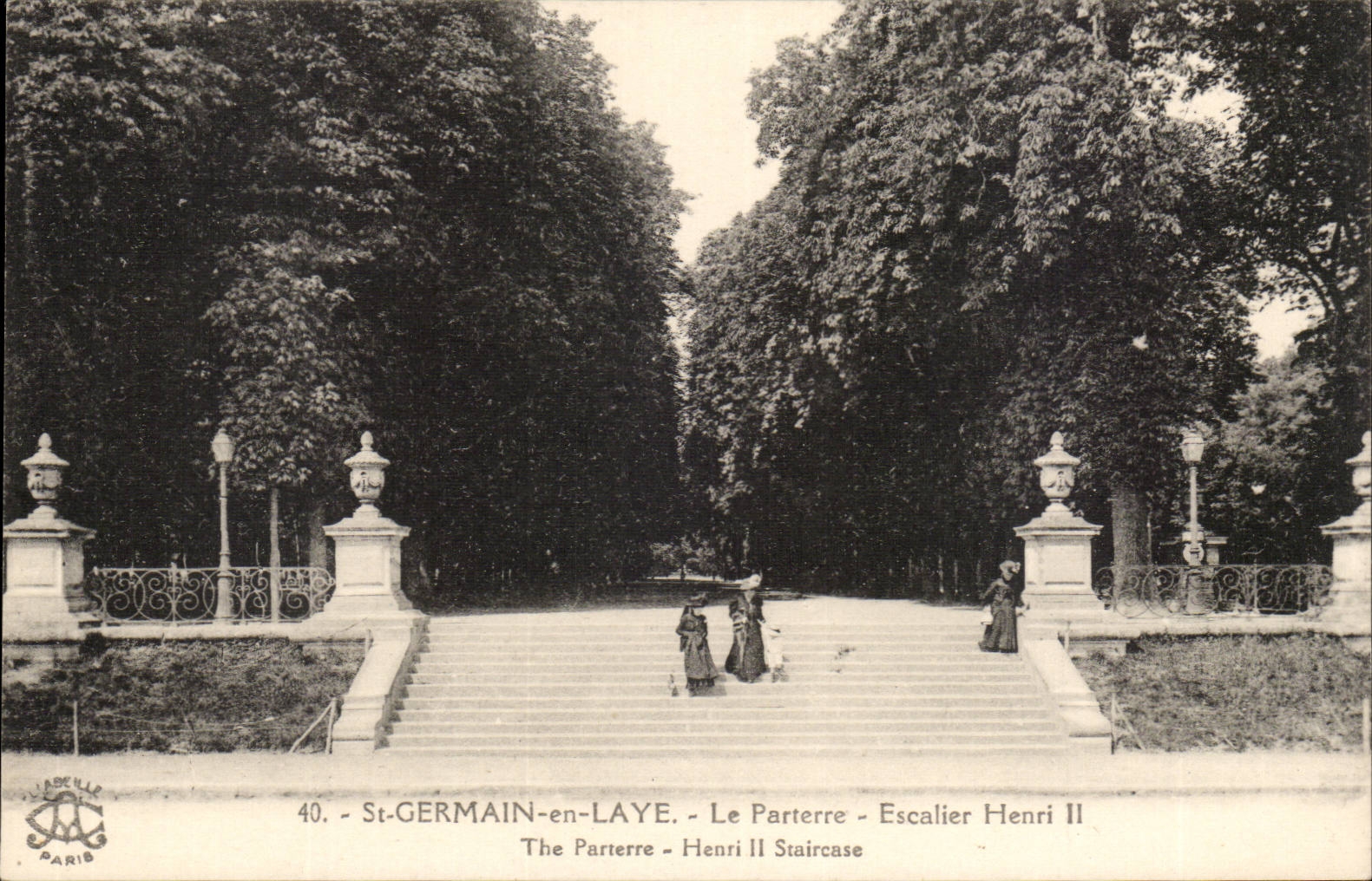 Saint Germain Bush-Hammer CPA im Fussboden-Treppenhaus Henri II