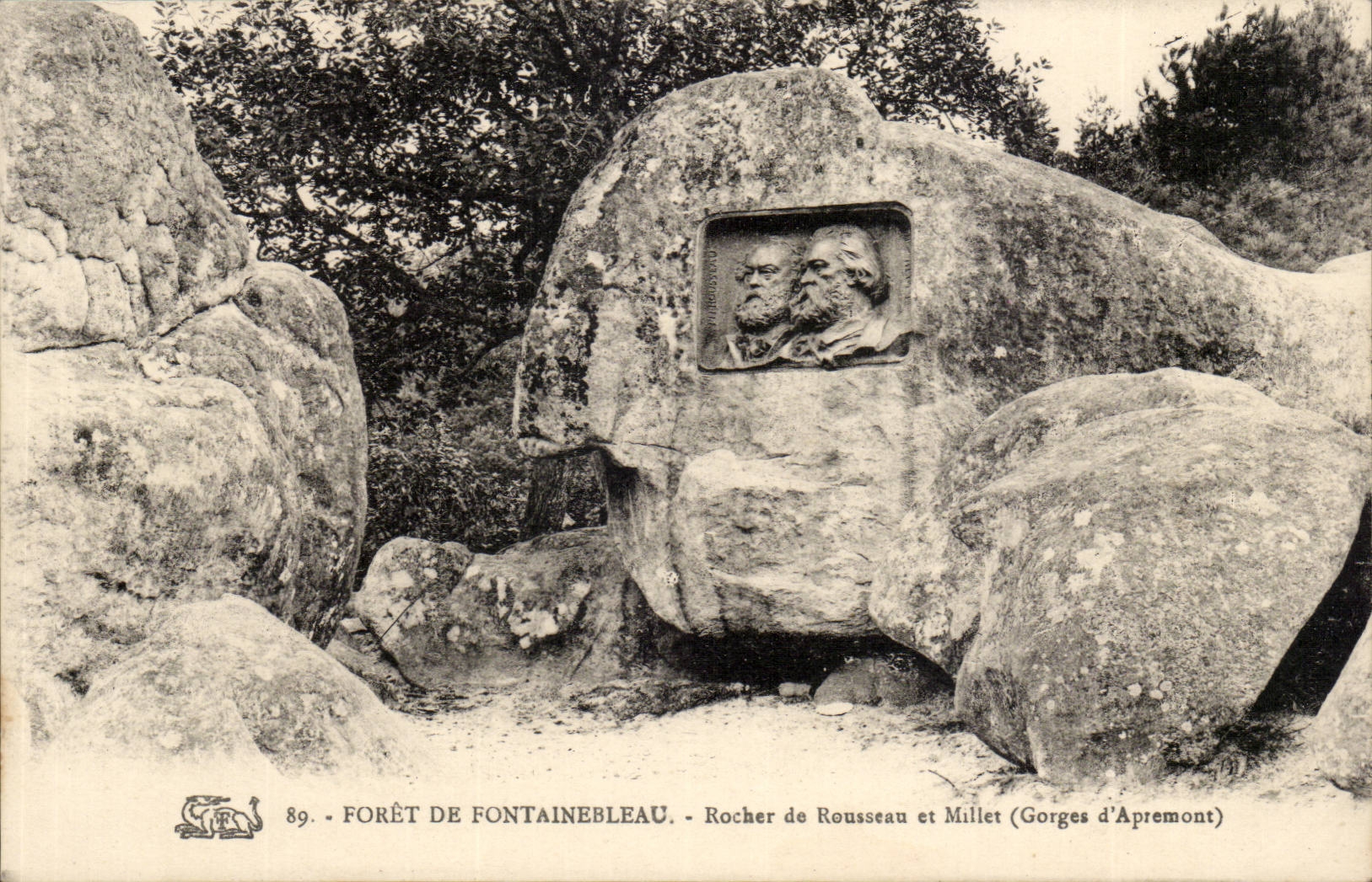 Drill of Fontainebleau CPA Rock of Rousseau and Millet (throats of aPremont)
