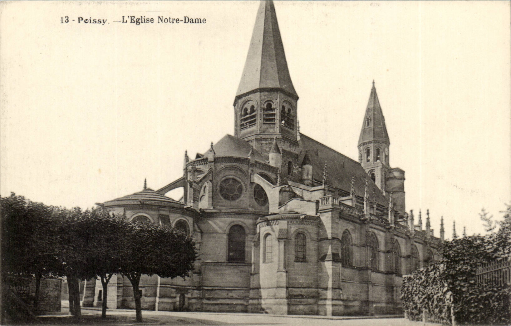 Poissy CPA Notre Dame Church