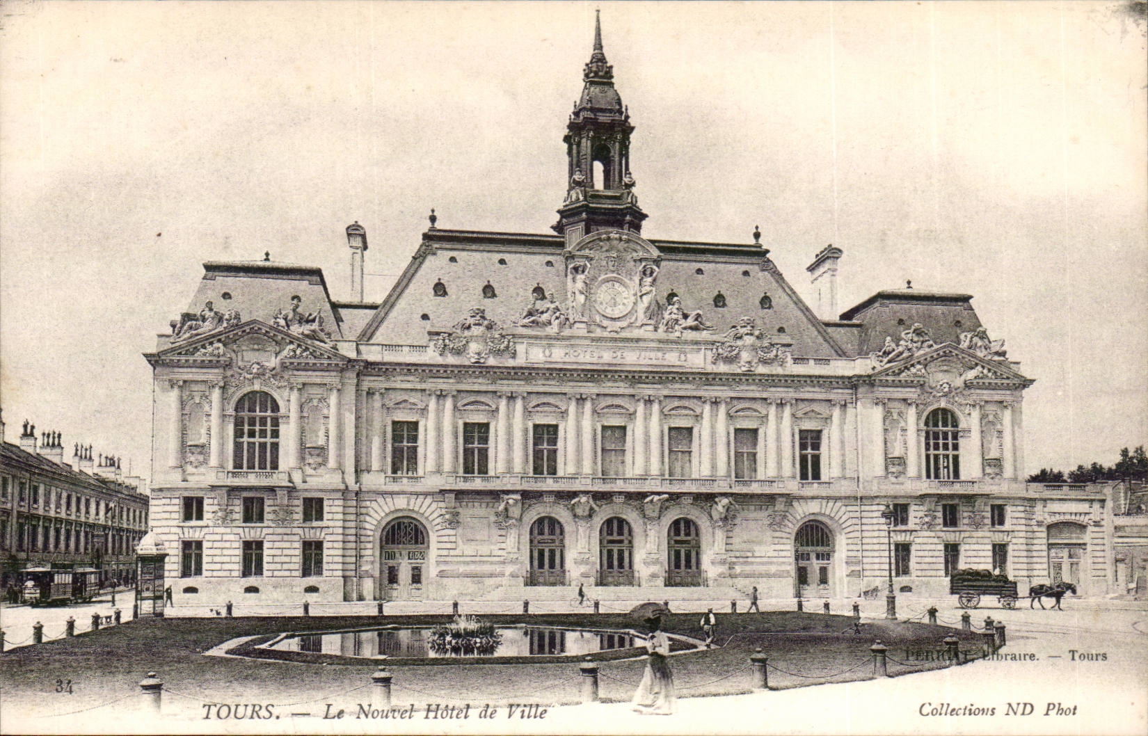 Tours CPA the new town hall