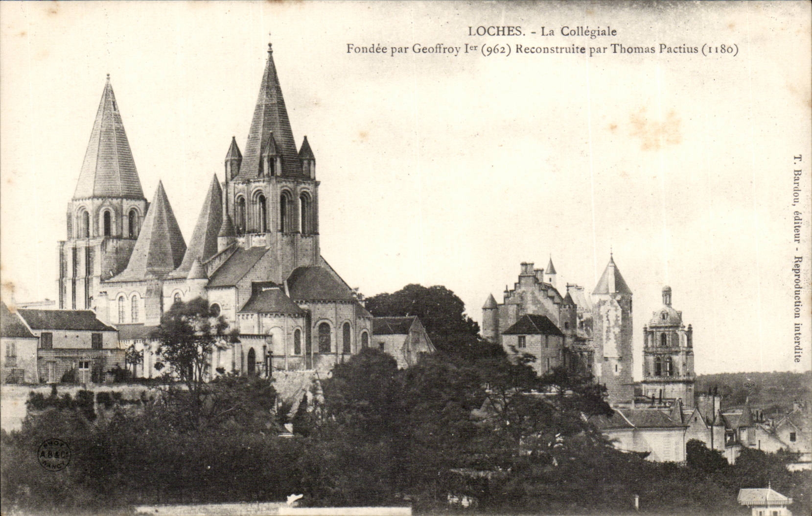 Loaches CPA the collegial one rested by Geoffroy rebuilt by Thomas PActius (1180)