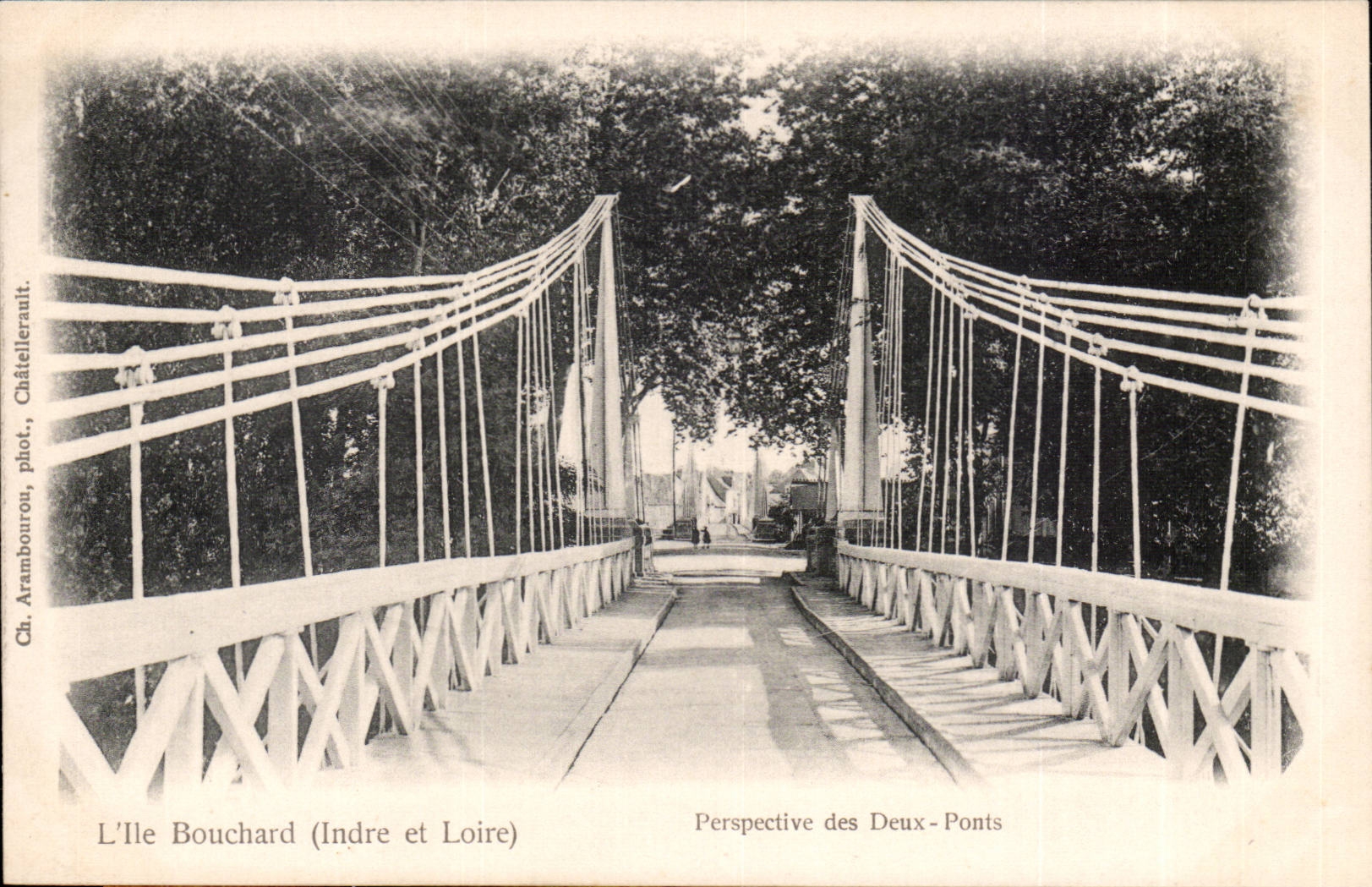 CPA die Insel Bouchard Ansicht der zwei Brucken