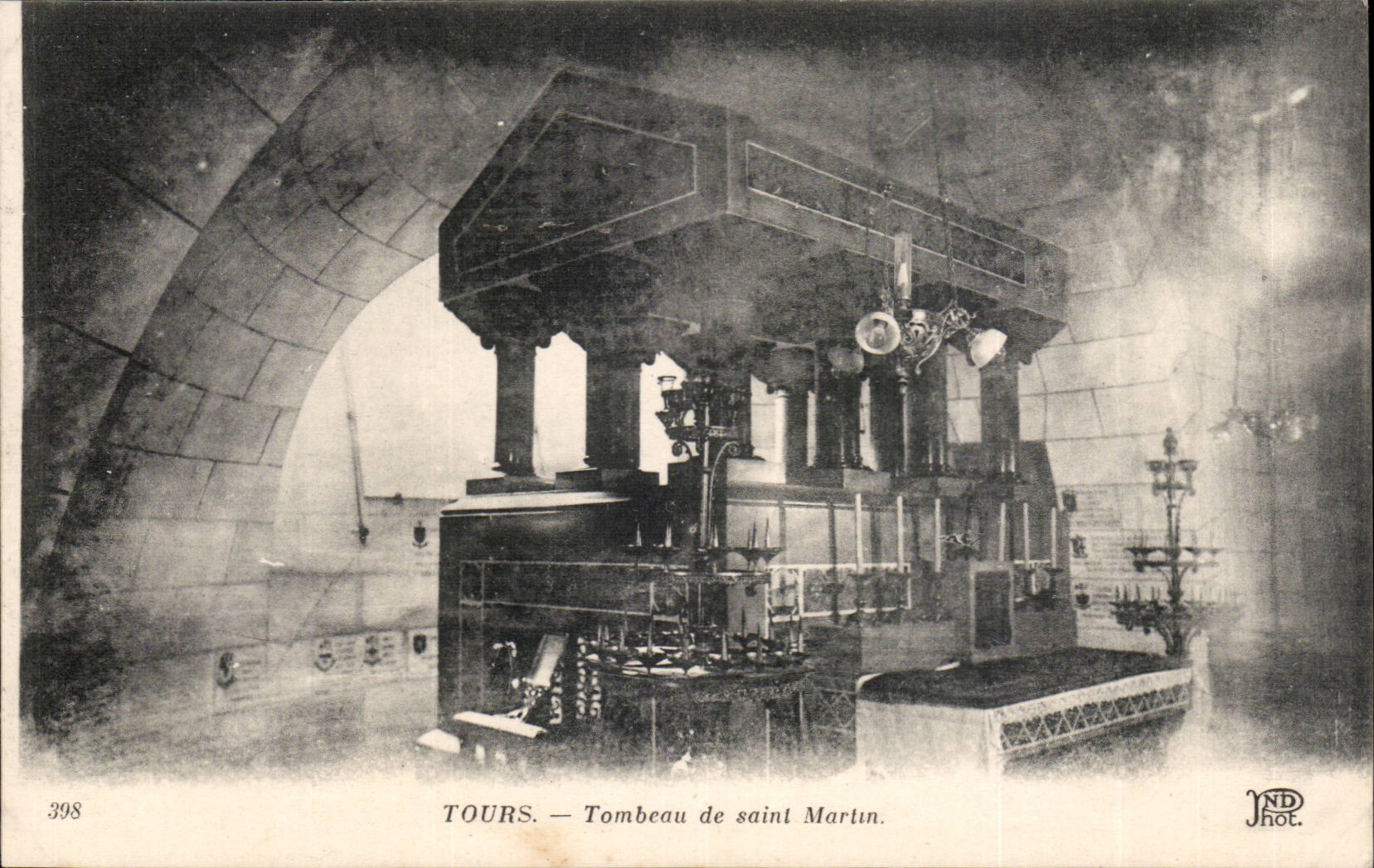 Tours CPA Tombeau de Saint Martin