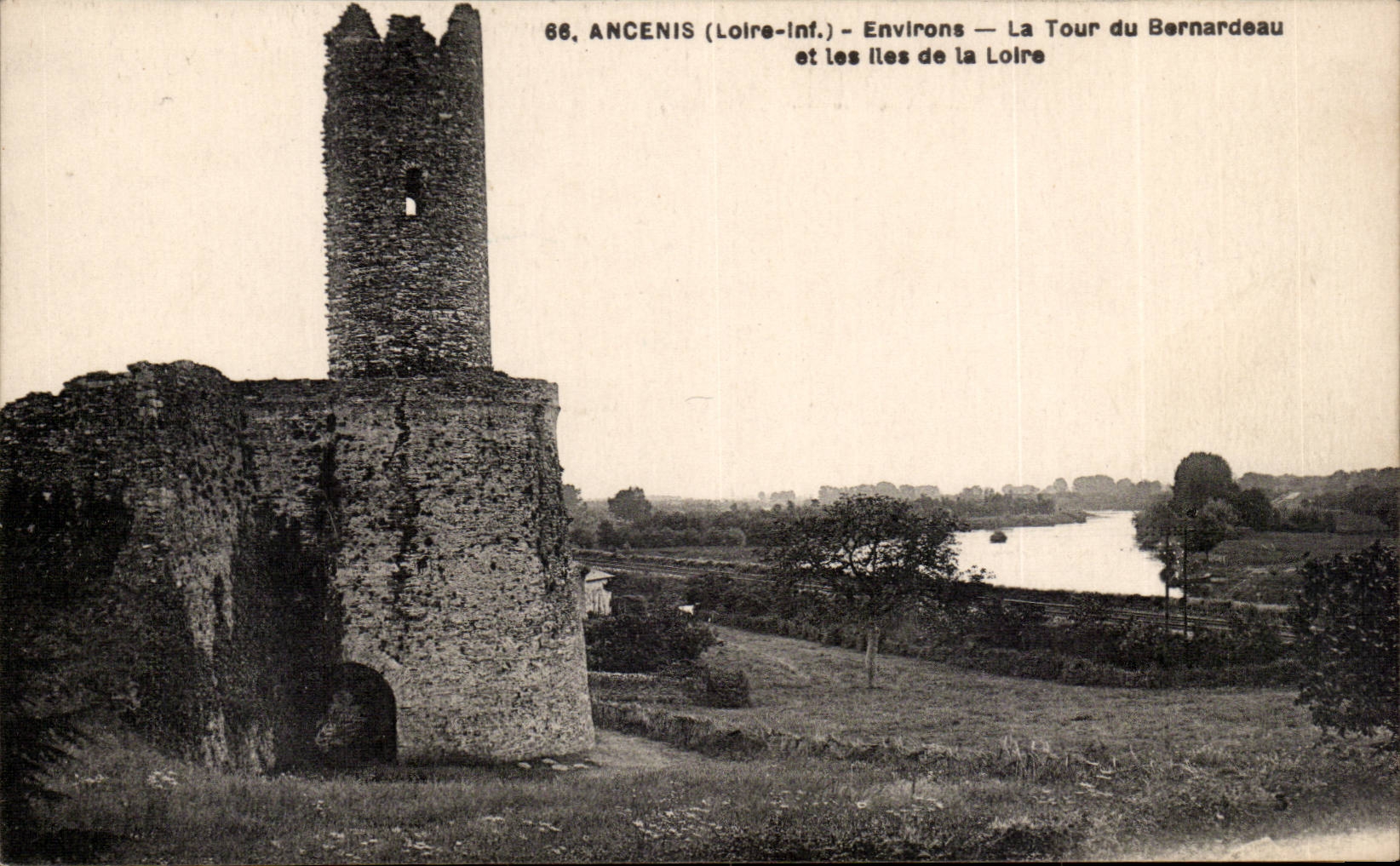 Ancenis CPA Surroundings the tower of Bernardeau and islands of the Loire